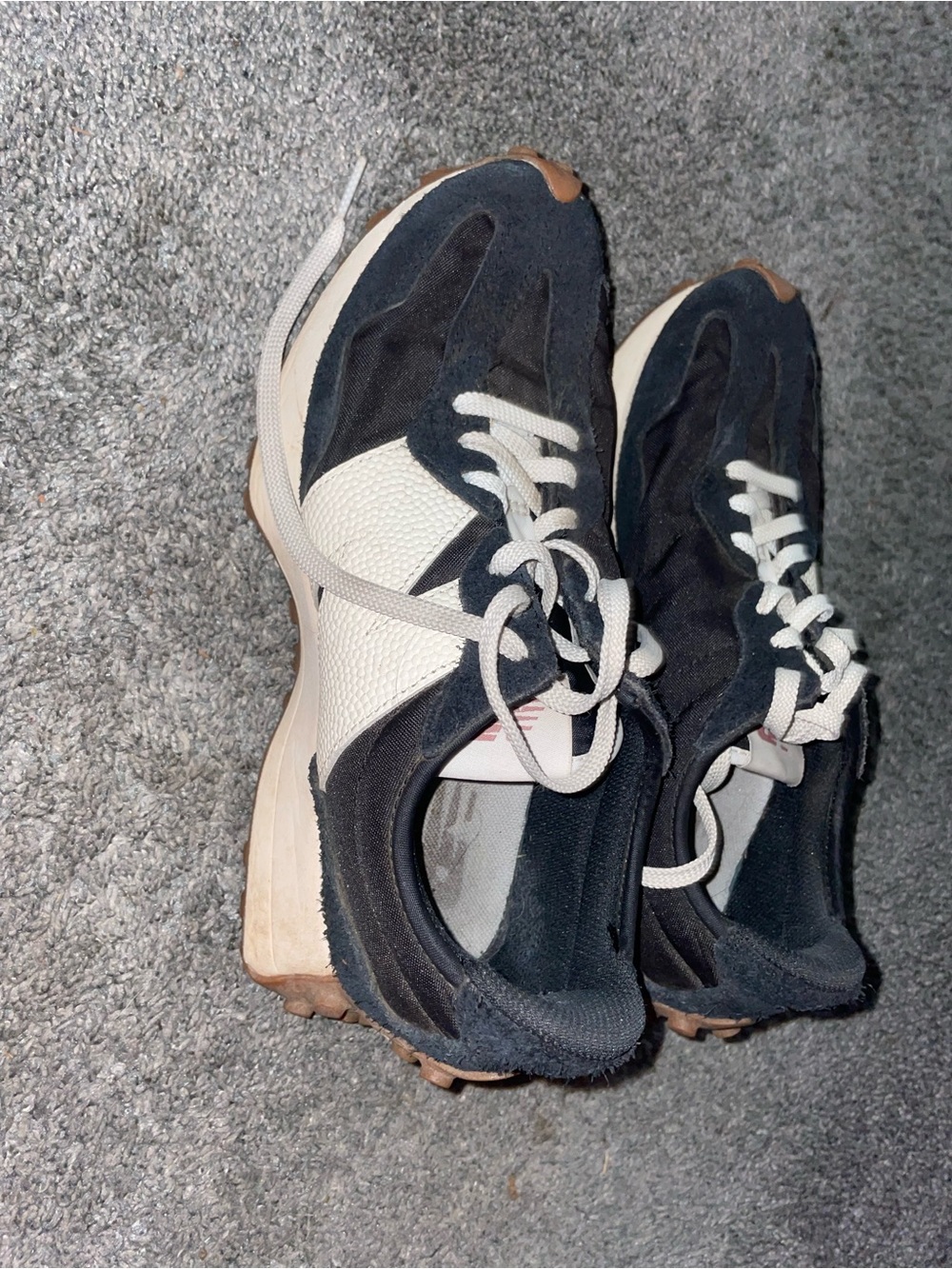 Women's Bkack and White Athletic Sneakers New Balance